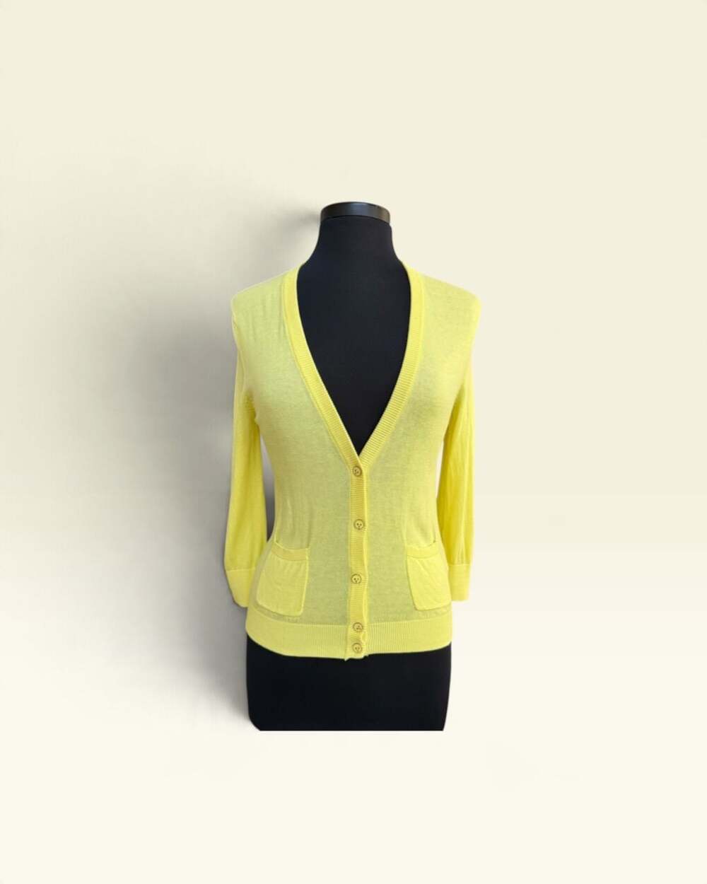 Tommy Hilfiger Women's Yellow V-Neck Button Front Cardigan Sweater Size M